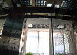 Лифт для офисного центра